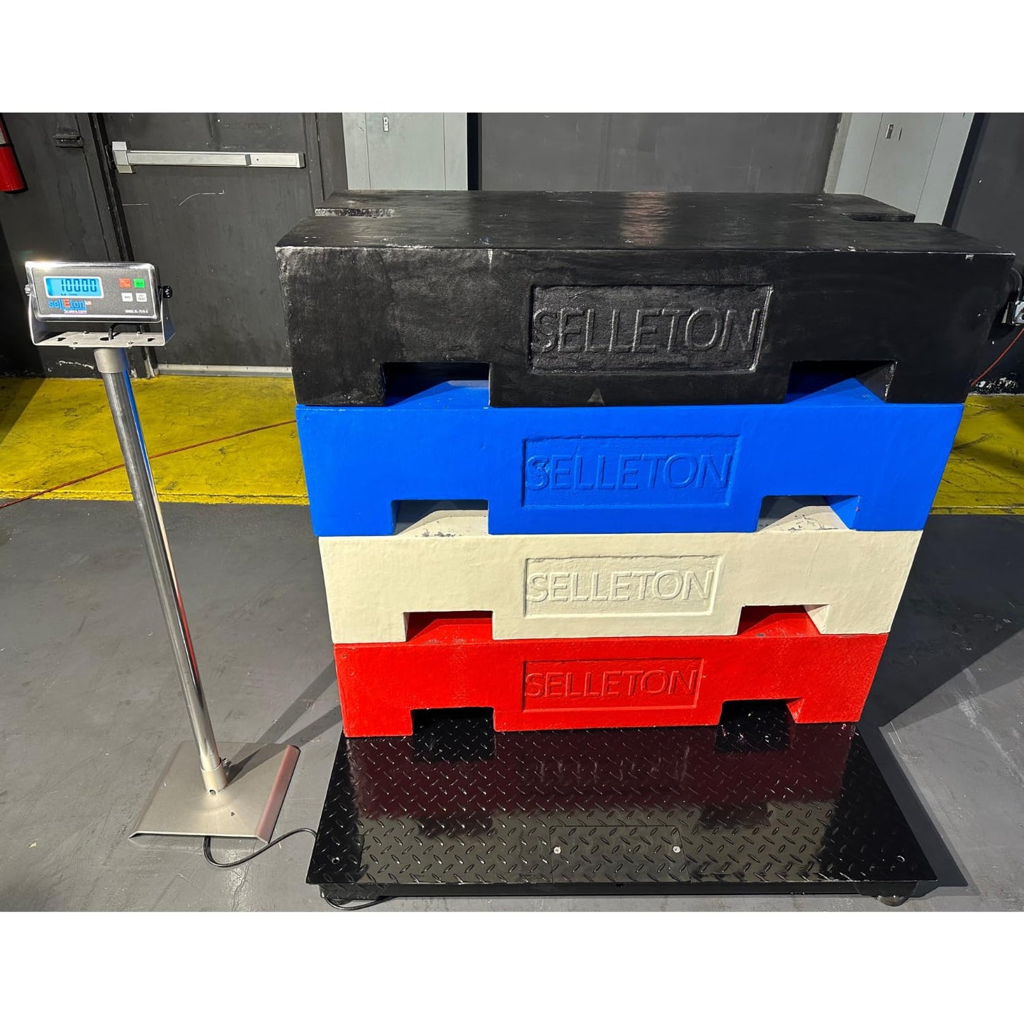 SellEton SL-700-2x2 Floor Scales, Accurate Pallet Scales with Smart Digital Indicator for Warehouse Shipping and Medium Duty Industrial Weighing (24"x24", 1000 lb x 0.2 lb)