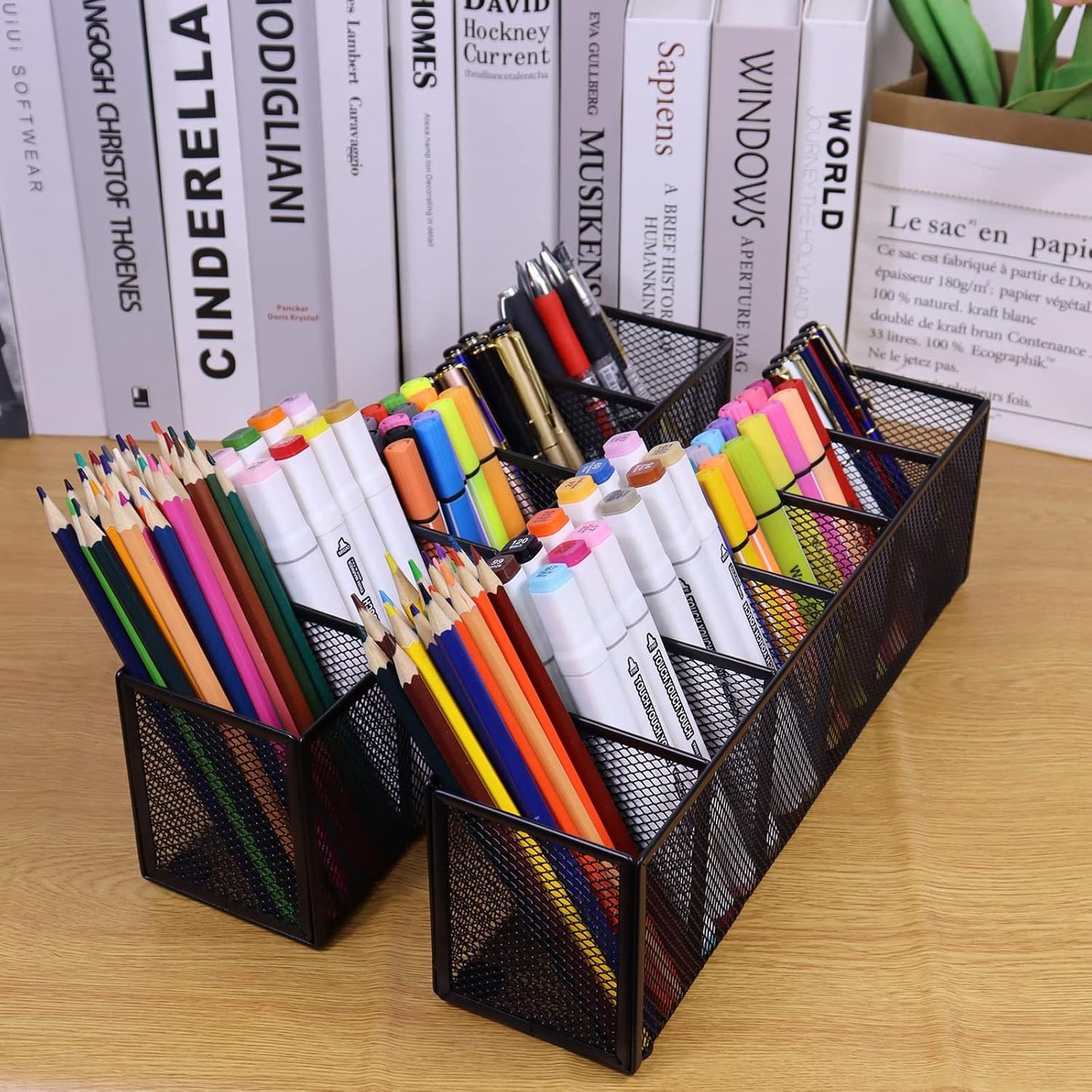 Black Mesh Pen Pencil Holder, Small Metal Desk Organizer Desktop Stationery Office Supplies Acessories Storage Stand, 6 Compartments Brushes Holder for Home School Classroom Teachers