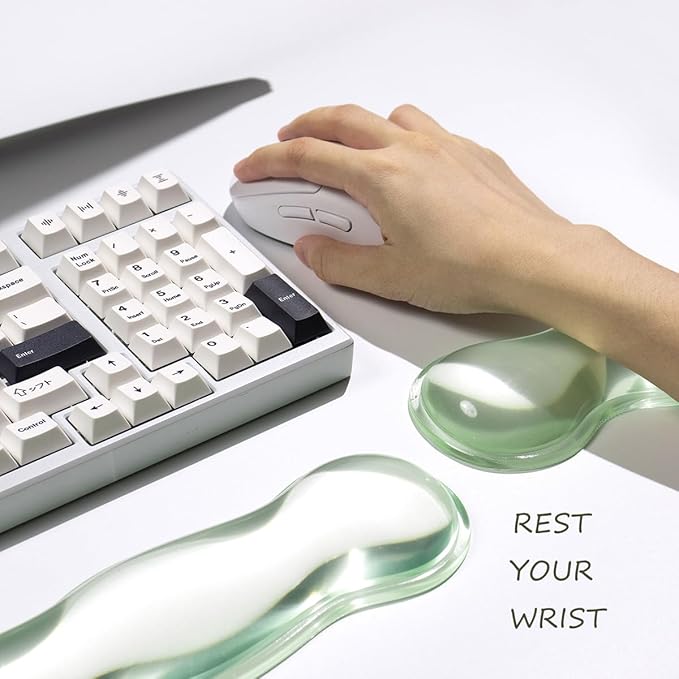 Clear Gel Mouse Wrist Rest, Green Cool Soft Ergonomic Wrist Rest, Relax Your Wrist, Cute Ergonomic Silicone Wrist Rest for Laptop Computer Office & Home (Green-Short)