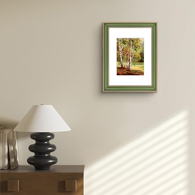 Golden State Art, 9x12 Photo Frame With Mat for Pictures 6x8 and Real Glass (Green With Gold Trim - White Color Mat, 1.25 Inch Frame Border)