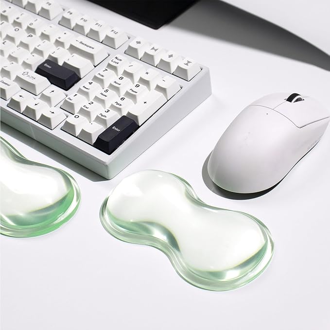Clear Gel Mouse Wrist Rest, Green Cool Soft Ergonomic Wrist Rest, Relax Your Wrist, Cute Ergonomic Silicone Wrist Rest for Laptop Computer Office & Home (Green-Short)