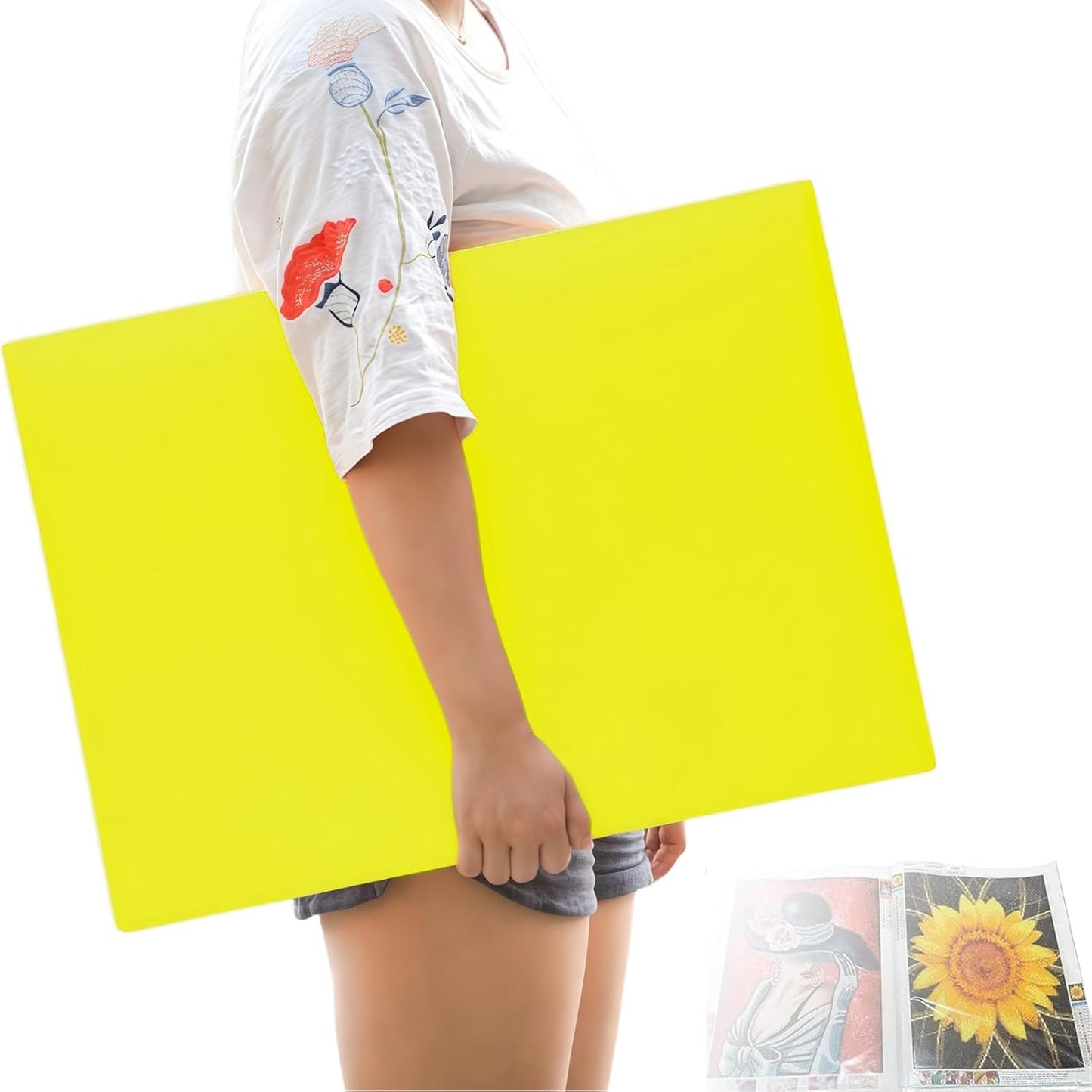 MOTEERLLU A2 Storage Book Suitable for 22x15 inches Diamond Paintings,Diamond Art Kit Storage Container with 30 Pocket Sleeves,Portfolio Folder for Artwork (Yellow)