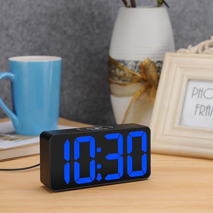 DreamSky Small Digital Alarm Clock for Bedroom with Large Big Numbers | Electric Bedside Desk Clock with USB Charging Port, Brightness Dimmer, Adjustable Alarm Volume, USB-C Adapter Powered