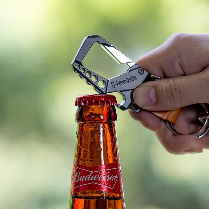 Hephis Skull Heavy Duty Key Chain,Car Emergency Escape Tool, Seat belt Cutter,Bottle Opener,Carabiner Car Key Chains
