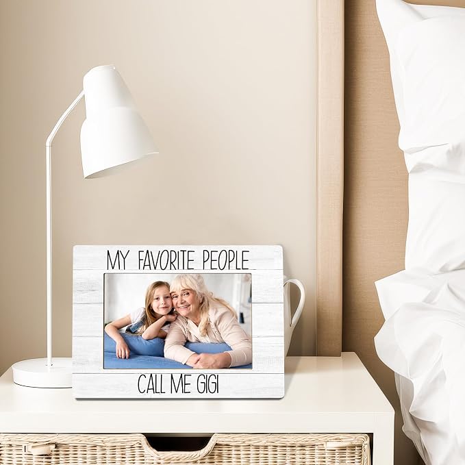 My Favorite People Call Me Gigi Picture Frame, Mother's Day Gifts for Gigi Grandma, Best Grandma Gifts Photo Frame 4X6, Grandmother Wooden Photo Picture Frames for Desk Tabletop Decor