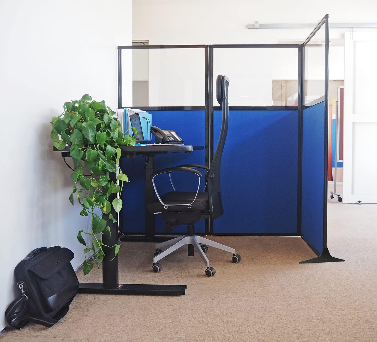 Versare Workstation Partition | Portable Wall Divider | Modern Office Cubicle | Free Standing Privacy Screen | Flexible Work Space | 33" x 70" W/Window, Latte Fabric Panels