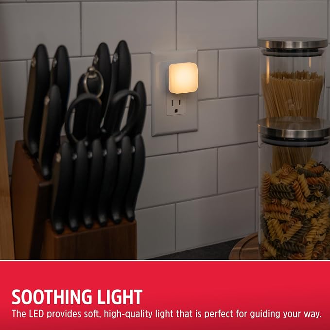 Energizer Night Lights Plug into Wall, 4-Pack, LED Plug in Nightlight, Soft Warm White, Dusk to Dawn Sensor, Adults, Kids, Bedroom, Bathroom, Nursery, Hallway, Kitchen, ETL Safety Listed, 85623