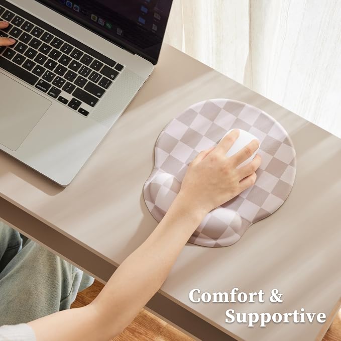 Ohocut Beige Khaki Checkered Mouse Pad with Gel Wrist Rest, Wrist Support, Ergonomic Desk Accessories for Women, Office Laptop Gaming Decor, Cute Aesthetic Check Design