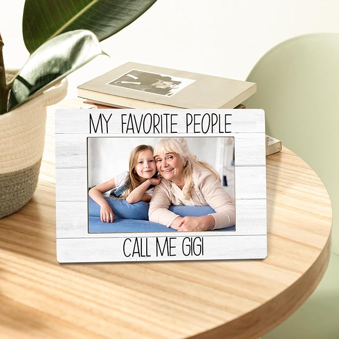 My Favorite People Call Me Gigi Picture Frame, Mother's Day Gifts for Gigi Grandma, Best Grandma Gifts Photo Frame 4X6, Grandmother Wooden Photo Picture Frames for Desk Tabletop Decor