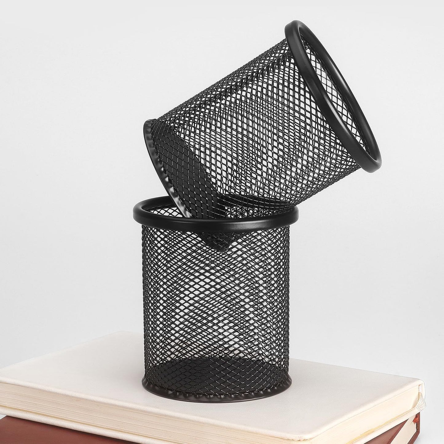 Tamaki Pen Holder Cup for Desk, Wire Mesh Pencil Cup Holder for Desk Office Pen Organizer (Black)