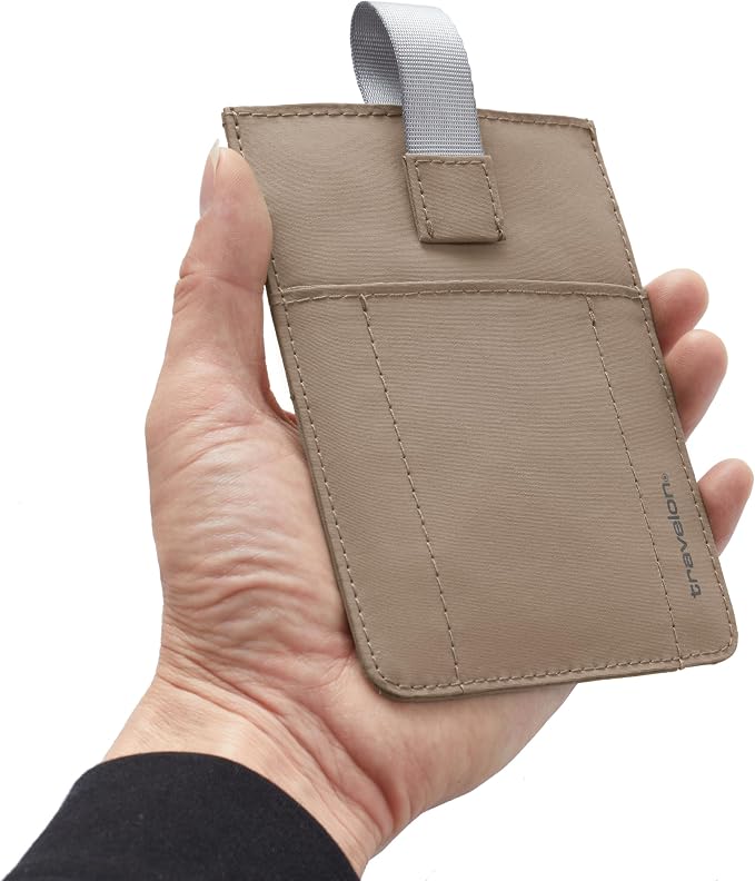 Travelon RFID Blocking Pull Up Passport holder