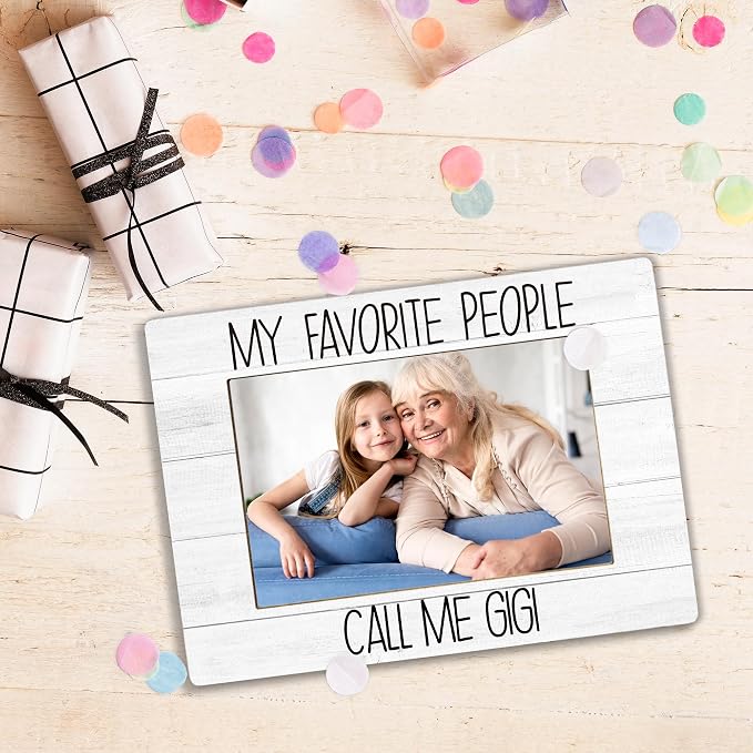 My Favorite People Call Me Gigi Picture Frame, Mother's Day Gifts for Gigi Grandma, Best Grandma Gifts Photo Frame 4X6, Grandmother Wooden Photo Picture Frames for Desk Tabletop Decor