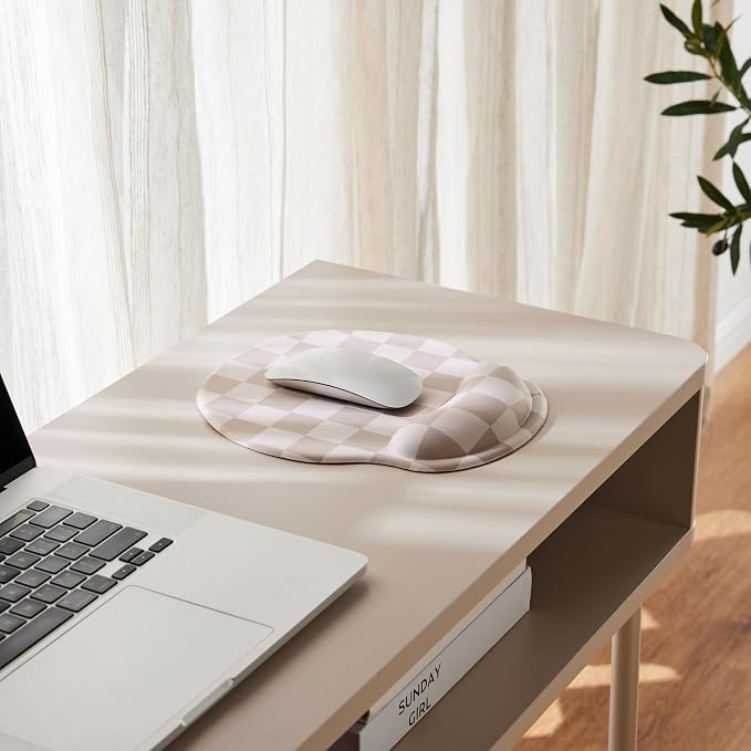 Ohocut Beige Khaki Checkered Mouse Pad with Gel Wrist Rest, Wrist Support, Ergonomic Desk Accessories for Women, Office Laptop Gaming Decor, Cute Aesthetic Check Design