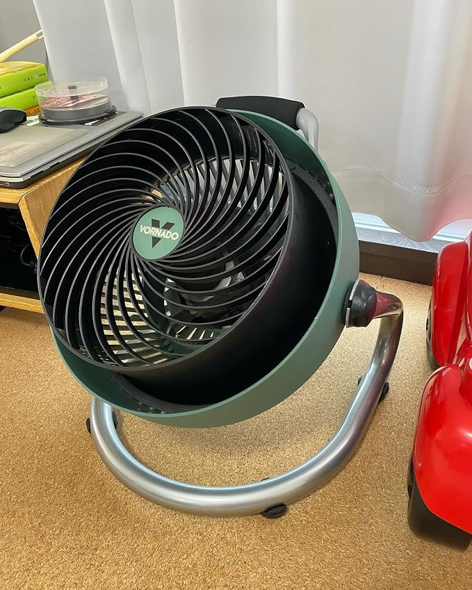 Vornado EXO61 Heavy Duty Air Circulator, 3-Speed, Industrial Floor Blower Fan with 8 ft Cord, IP54 Motor, Steel Base, Non-Slip Feet for Garage, Workshop, Job Site Cooling