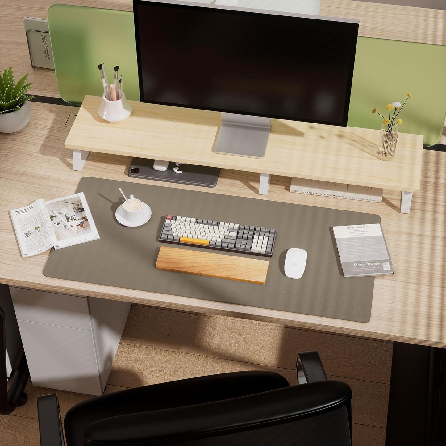 Aothia Dual-Sided Desk Mat - Leather & Cork Desk Protector, Large Mouse Pad & Writing Pad for Office/Home, Coffee (25.6"x13.7")