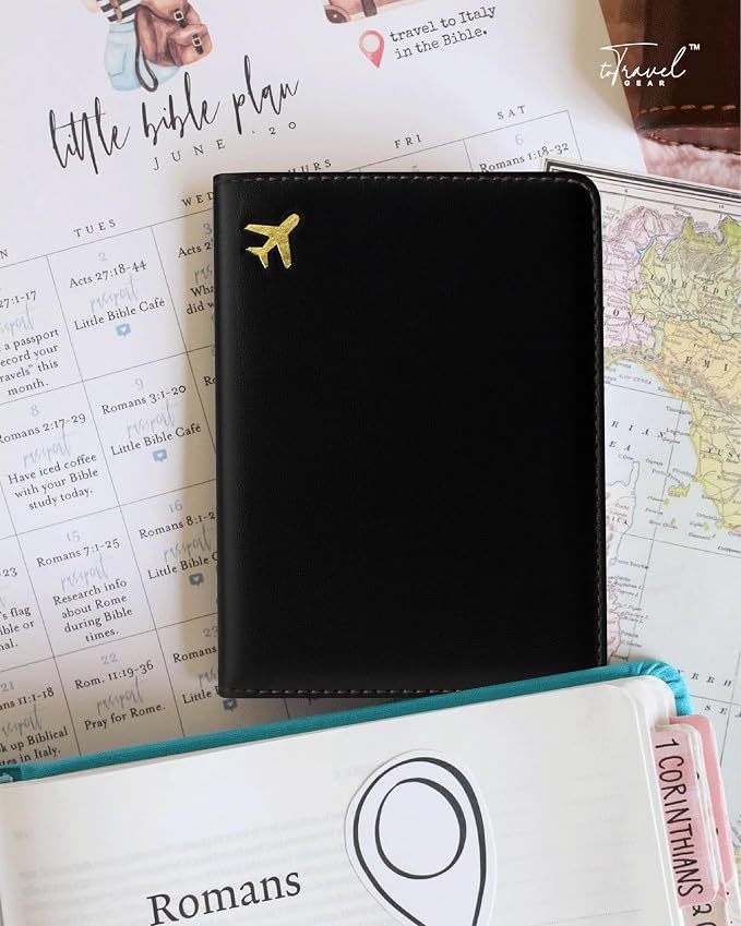 Passport Holder for Travel, RFID Blocking Waterproof PU Leather Travel Passport Cover Case Wallet