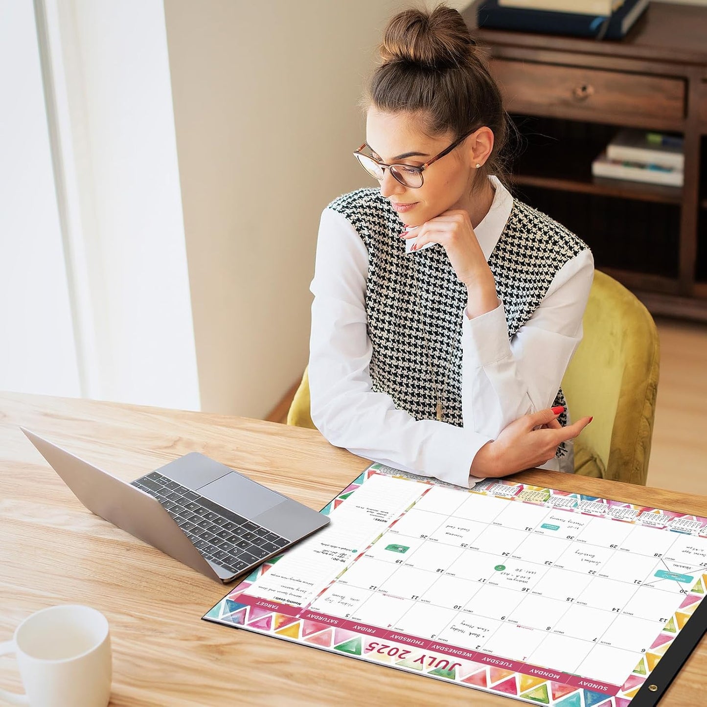 Ospelelf Desk Calendar 2025-2026 Large 22"x17" Monthly Family Planner Pad with Protective Cover 18 Months July 2025 to December 2026 Geometry