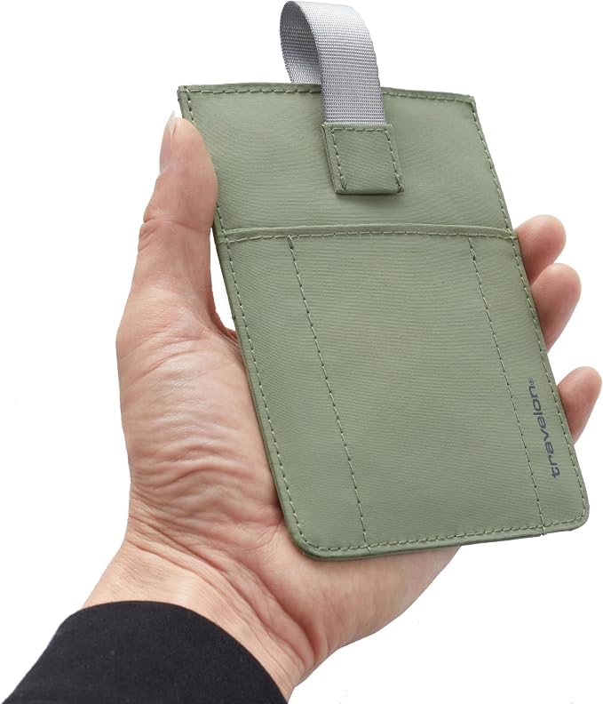 Travelon RFID Blocking Pull Up Passport holder