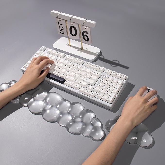 Ergonomic Cloud Gel Keyboard and Mouse Wrist Rest Set – White Clear Wrist Rest for Keyboard 60%/68%/75%, Comfort & Support for Typing and Gaming (Cloud)